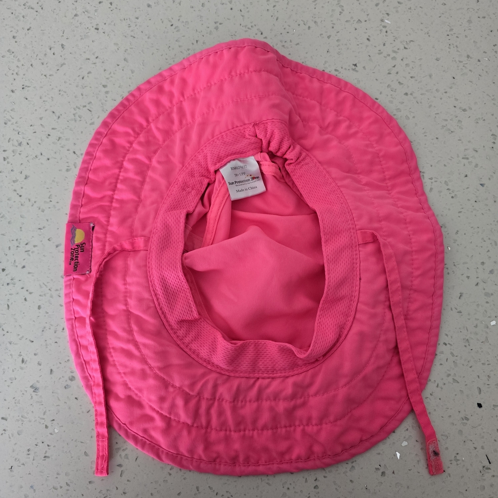 Pink Sun Protection Hat - Picture 4 of 6